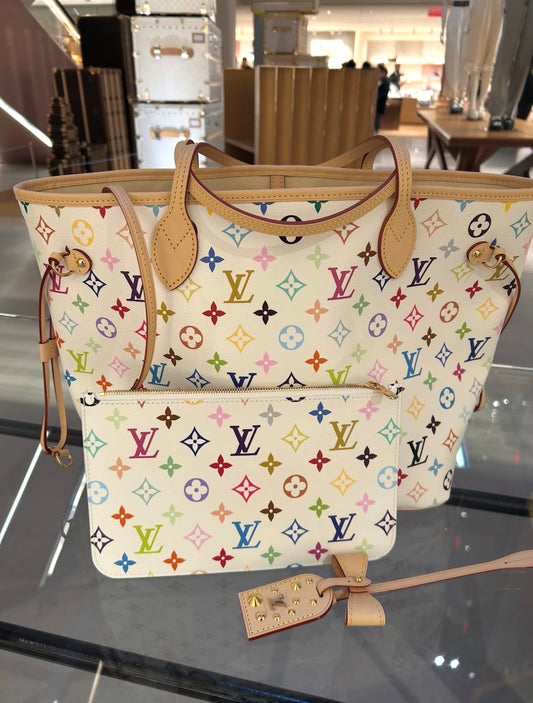 T.M / L.V Purse Set